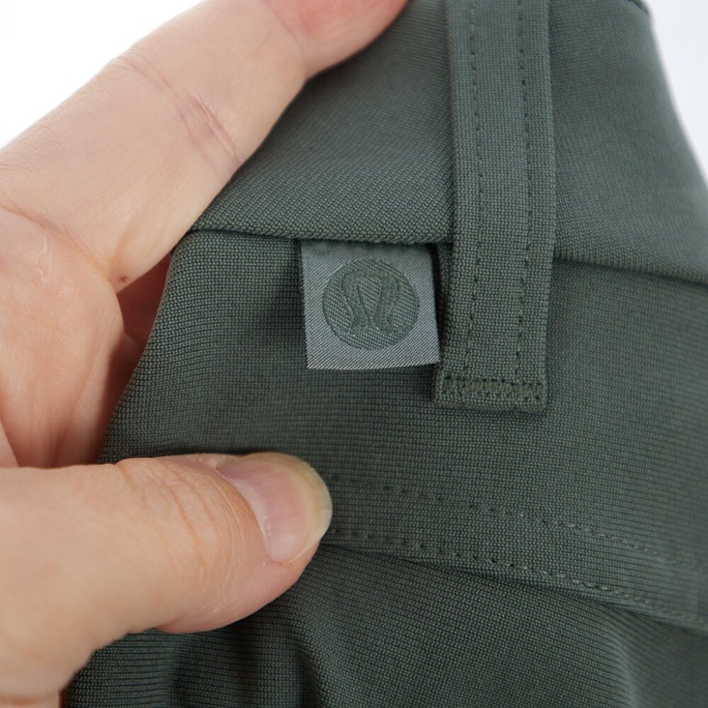Lululemon ABC Slim-Fit Pant *Warpstreme in Dark Forest Men's 34x28.5" - Picture 4 of 6